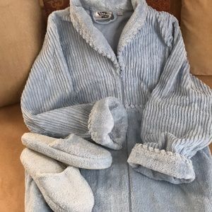 Plush powder blue long robe,matching slippers